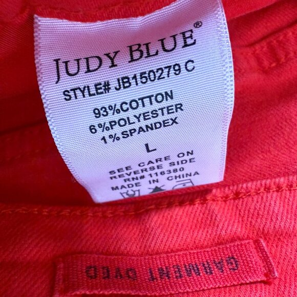 Judy Blue Full Size Large Garmet Dyed Red Women's Shorts - Picture 3 of 9